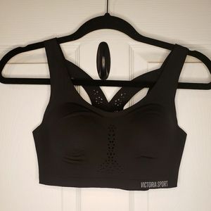 Victoria Secret Sports Bra 32C